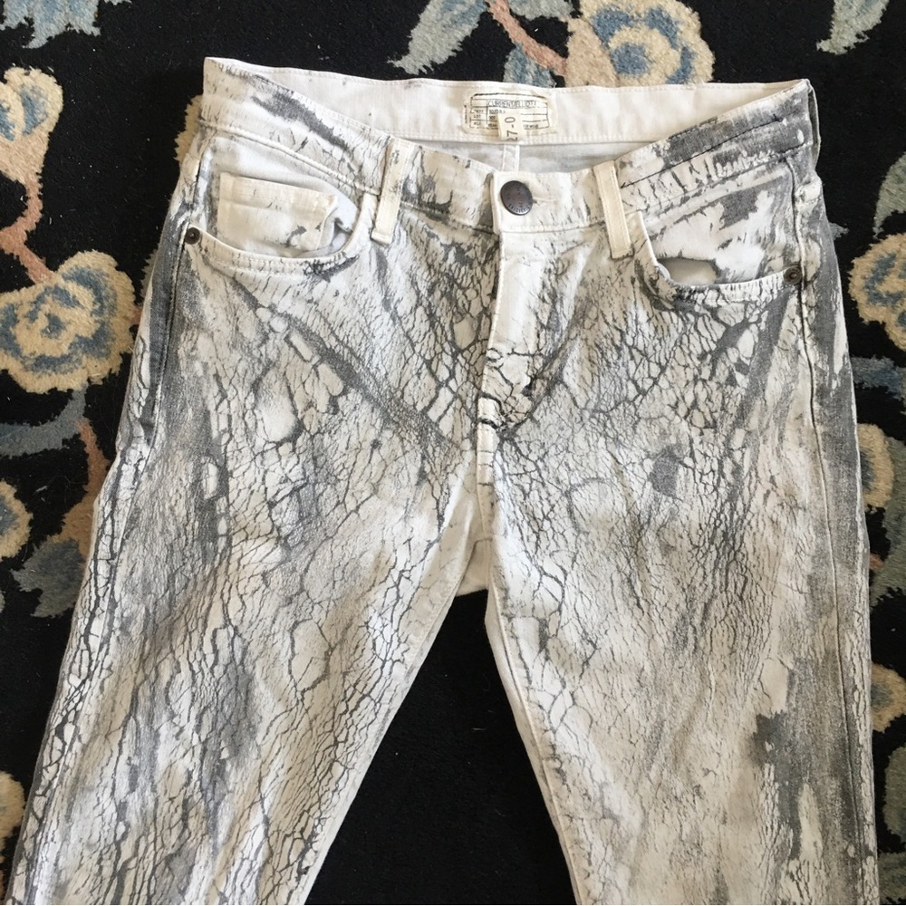 Current/Elliot The Stiletto Skinny Cracked Earth Jeans